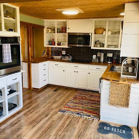 Butterfly Ridge Cabin - At The Top Of The Canyon Jasper ภายนอก รูปภาพ